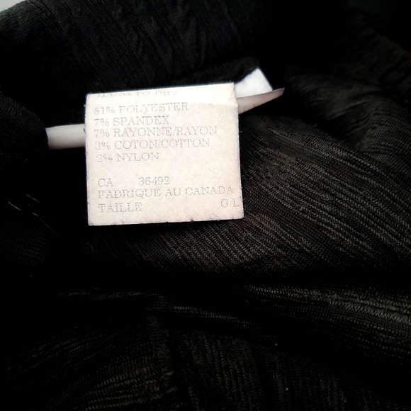 Unique and textured black skirt for women - Size: L - Picture 9 of 12